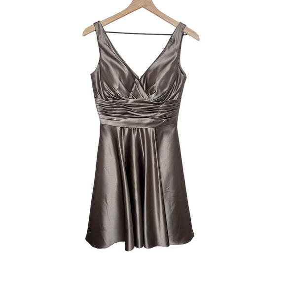 BILL LEVKOFF Women's 8 Bridesmaid Dress Gown Midi Length Satin Sleeveless Latte - Picture 2 of 16